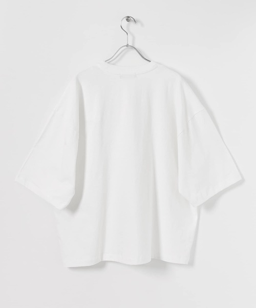 SENSE OF PLACE by URBAN RESEARCH（センスオブプレイスバイアーバンリサーチ）の「ショートレングスエクストラルーズTシャツ（Tシャツ/カットソー・メンズ・ホワイト/ブラック・ONE）」の14枚目の写真