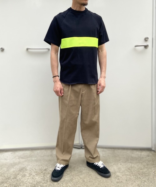 PARKS TOKYO SELECT（パークストウキョウセレクト）の「<AWM>ネオンライン半袖Tシャツ（Tシャツ/カットソー・メンズ・ブラック/ホワイト・MEDIUM/LARGE）」の9枚目の写真