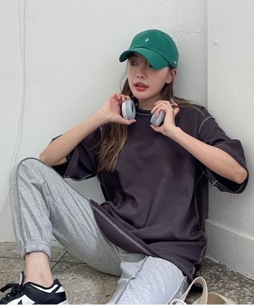 SONA（ソナ）の「3rd Spring×SONYUNARAコラボ 半袖ステッチTシャツ（Tシャツ/カットソー・レディース・ホワイト/チャコールグレー/ブラック・FREE）」の20枚目の写真