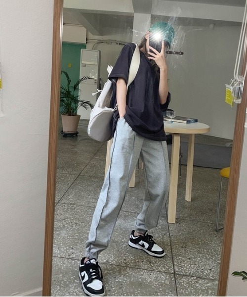 SONA（ソナ）の「3rd Spring×SONYUNARAコラボ 半袖ステッチTシャツ（Tシャツ/カットソー・レディース・ホワイト/チャコールグレー/ブラック・FREE）」の21枚目の写真