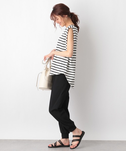 GLOBAL WORK(グローバルワーク)の「USAコットンフレンチスリーブ/950363(Tシャツ/カットソー・レディース・ブラック/その他/キャメル/ホワイト・MEDIUM/LARGE)」の5枚目の写真