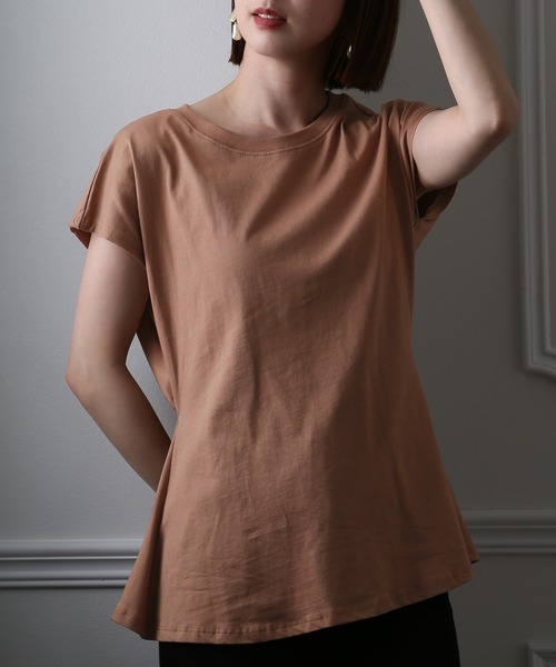 ElegChic(エレグシック)の「バックシャーリングプルオーバー(Tシャツ/カットソー・レディース・ブラウン/ブラック/グレイッシュベージュ・XL/M/4L)」の3枚目の写真