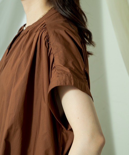 ANGIE（アンジー）の「【綿100%】タイプライターフレンチスリーブシャツワンピース（シャツワンピース・レディース・ブラック/ブラウン/オフホワイト・FREE）」の5枚目の写真