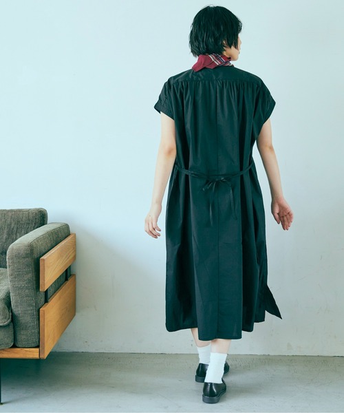 ANGIE（アンジー）の「【綿100%】タイプライターフレンチスリーブシャツワンピース（シャツワンピース・レディース・ブラック/ブラウン/オフホワイト・FREE）」の13枚目の写真