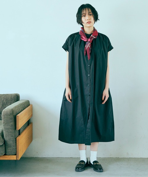 ANGIE（アンジー）の「【綿100%】タイプライターフレンチスリーブシャツワンピース（シャツワンピース・レディース・ブラック/ブラウン/オフホワイト・FREE）」の15枚目の写真