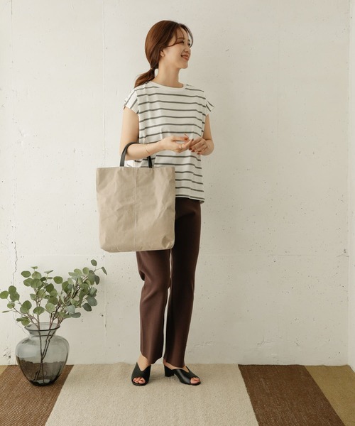 URBAN RESEARCH DOORS（アーバンリサーチドアーズ）の「ボーダータックフレンチプルオーバー（Tシャツ/カットソー・レディース・オフホワイト/ブラウン/カーキ/ブラック・ONE）」の17枚目の写真