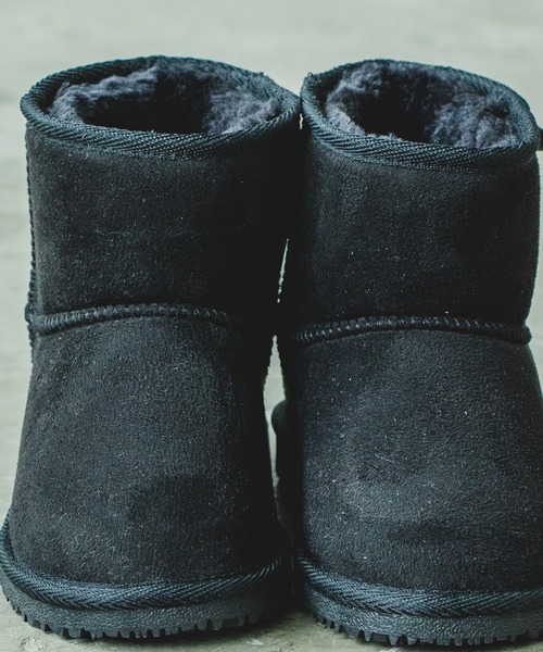 pairmanon（ペアマノン）の「ユニセックスムートンブーツ（ブーツ・キッズ・ブラック/モカ/グレイッシュベージュ・13/15 /16/19/18/21/23/14/17/20/22）」の13枚目の写真