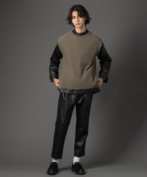 MYSELF ABAHOUSE（マイセルフアバハウス）の「【MYSELF ABAHOUSE】ネオレザー ワンタック スリム テーパード パンツ（その他パンツ・メンズ・グレイッシュベージュ/ブラック・46/48）」の12枚目の写真