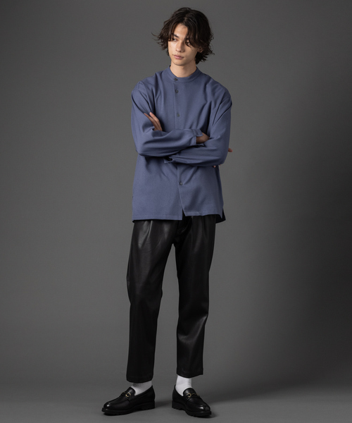 MYSELF ABAHOUSE（マイセルフアバハウス）の「【MYSELF ABAHOUSE】ネオレザー ワンタック スリム テーパード パンツ（その他パンツ・メンズ・グレイッシュベージュ/ブラック・46/48）」の17枚目の写真