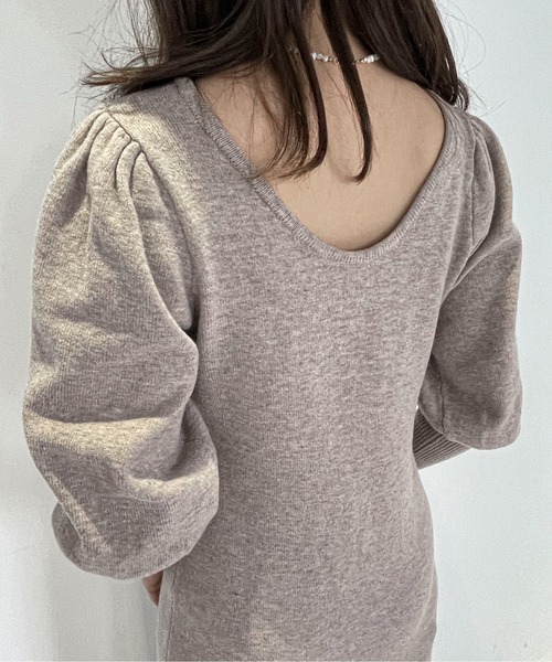 EPIMI E'PIMMY（エピミエピミー）の「パフスリーブフレアニットワンピース（ワンピース・レディース・ベージュ/ダークブルー/ピンクベージュ・MEDIUM）」の8枚目の写真