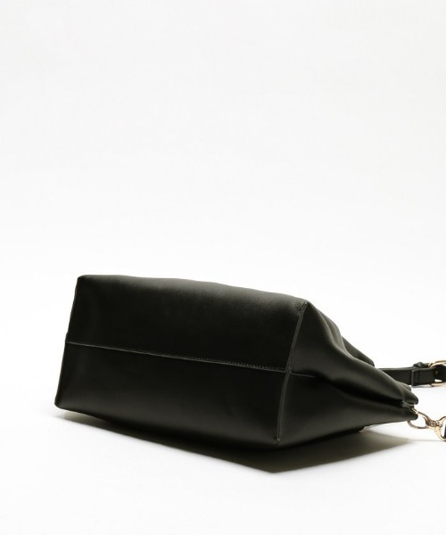 Simplicite（サンプリシテ）の「2wayバイカラーハンドルミニトート（ショルダーバッグ・レディース・ブラック/シルバー・FREE）」の3枚目の写真