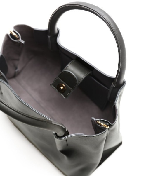 Simplicite（サンプリシテ）の「2wayバイカラーハンドルミニトート（ショルダーバッグ・レディース・ブラック/シルバー・FREE）」の6枚目の写真