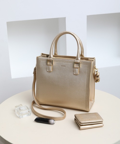 jouetie(ジュエティ)の「【jouetie/ジュエティ】マイクロスタッズ 両アオリポケットスクエアトートバッグ(トートバッグ・レディース・ブラック/アイボリー/ベージュ系その他/ダークグリーン/ゴールド/シルバー・FREE)」の18枚目の写真