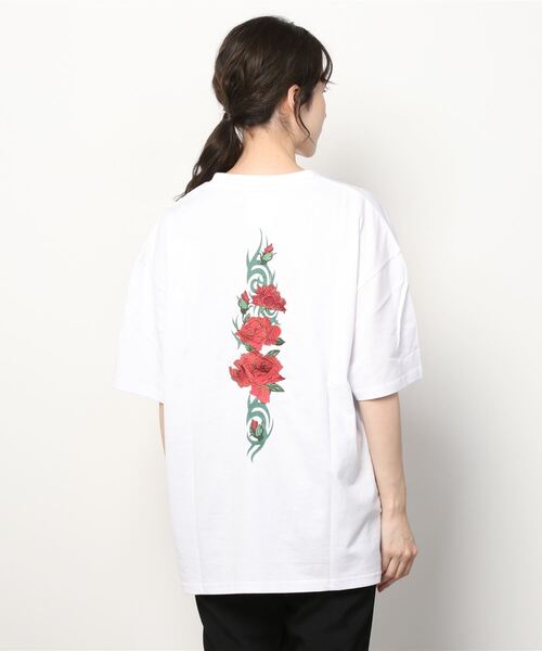 LEGENDA(レジェンダ)の「レジェンダ Tribal Rose エンブロイダリー Tシャツ / LEGENDA Tribal Rose Embroidery T-Shirt (Tシャツ/カットソー・メンズ・ホワイト×レッド/ブラック×レッド/ブラック×パープル/ブラック×ホワイト/ホワイト×パープル/ホワイト×ホワイト/ホワイト×エメラルドグリーン/ブラック×グリーン/ホワイト×ブルー/ブラック×ブルー・FREE)」の22枚目の写真