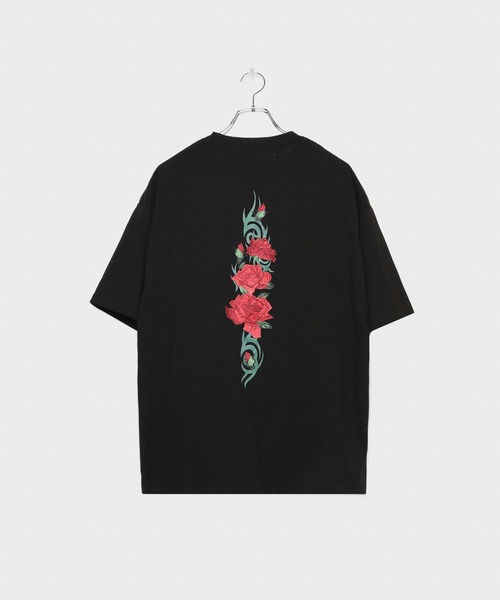 LEGENDA(レジェンダ)の「レジェンダ Tribal Rose エンブロイダリー Tシャツ / LEGENDA Tribal Rose Embroidery T-Shirt (Tシャツ/カットソー・メンズ・ホワイト×レッド/ブラック×レッド/ブラック×パープル/ブラック×ホワイト/ホワイト×パープル/ホワイト×ホワイト/ホワイト×エメラルドグリーン/ブラック×グリーン/ホワイト×ブルー/ブラック×ブルー・FREE)」の8枚目の写真