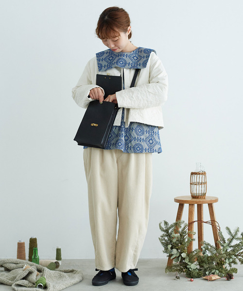 chambre de charme（シャンブルドゥシャーム）の「cdc leather　郵便バッグ（ショルダーバッグ・レディース・ブラック/ベージュ・FREE）」の21枚目の写真