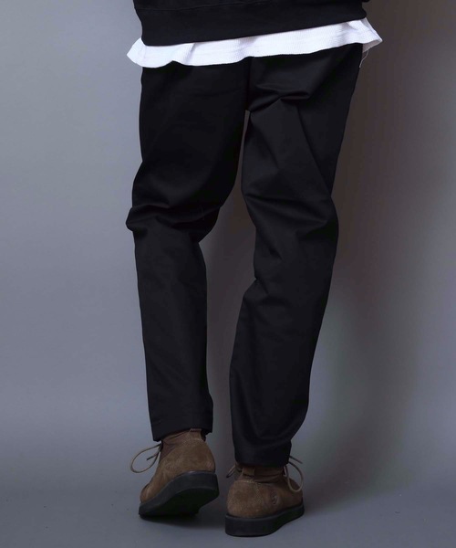 Dickies（ディッキーズ）の「【DICKIES/ディッキーズ】ツイルイージーパンツ　０４１０－７７１１ ビッグシルエット　ジョガーパンツ　　テーパードシルエット　ウエストゴム仕様　タック入り（その他パンツ・メンズ・ベージュ/カーキ/ブラック/チャコールグレー/グリーン/スミクロ/オリーブ/ダークベージュ/グレー・X-LARGE/LARGE/MEDIUM）」の13枚目の写真