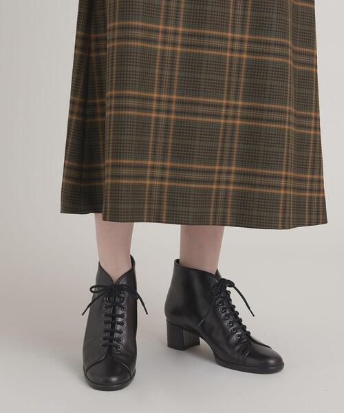 ODETTE E ODILE（オデットエオディール）の「モンキー ショートブーツ