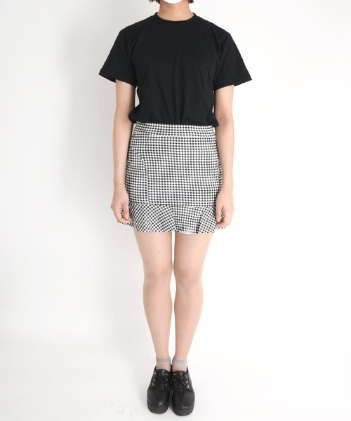 urge：（アージコロン ）の「【URGE：】ギンガムチェック 裾フレア ミニスカート（スカート・レディース・ブラック・SMALL/MEDIUM/LARGE）」の15枚目の写真