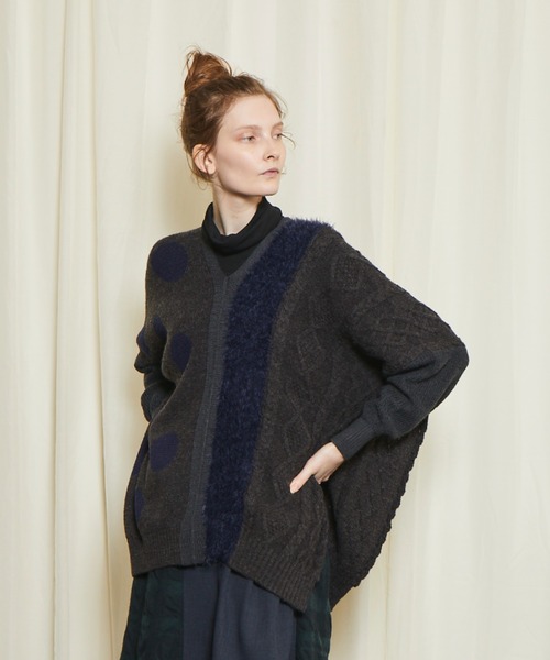 gomme（ゴム）の「ミックスニット　ポンチョプルオーバー（ポンチョ・レディース・ブラック/チャコールグレー・MEDIUM）」の2枚目の写真