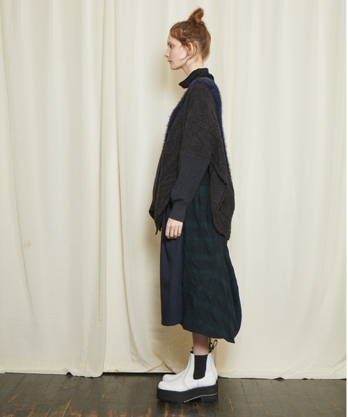 gomme（ゴム）の「ミックスニット　ポンチョプルオーバー（ポンチョ・レディース・ブラック/チャコールグレー・MEDIUM）」の16枚目の写真