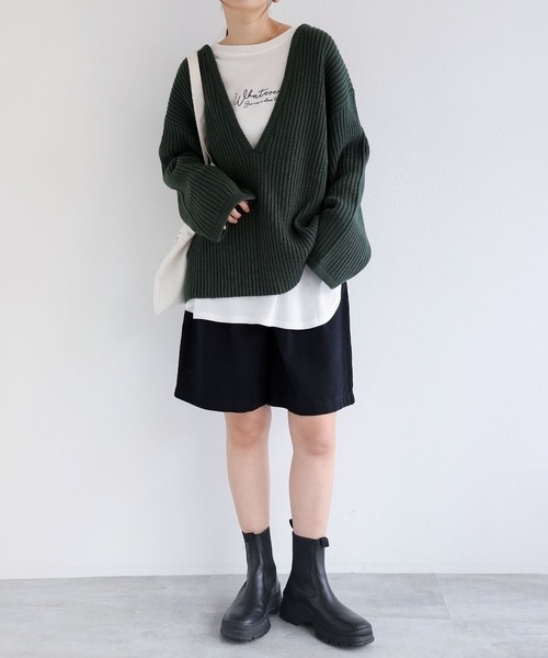 andme(アンドミー)の「深Vネック長袖リブニットトップス(ニット/セーター・レディース・ブラック/ダークグリーン/オフホワイト/モカ/レッド/グレー系その他・M)」の17枚目の写真