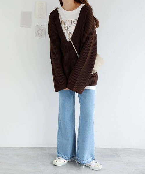 andme(アンドミー)の「深Vネック長袖リブニットトップス(ニット/セーター・レディース・ブラック/ダークグリーン/オフホワイト/モカ/レッド/グレー系その他・M)」の11枚目の写真