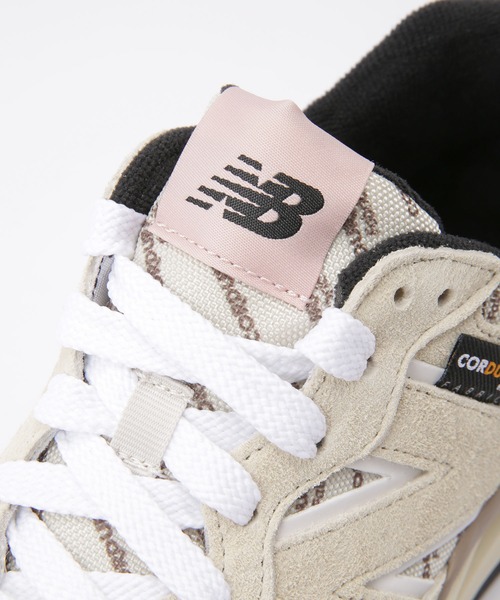 NEW BALANCE(ニューバランス)の「new balance/M5740(スニーカー・レディース・ベージュ・23.5/24.5/24/23)」の9枚目の写真