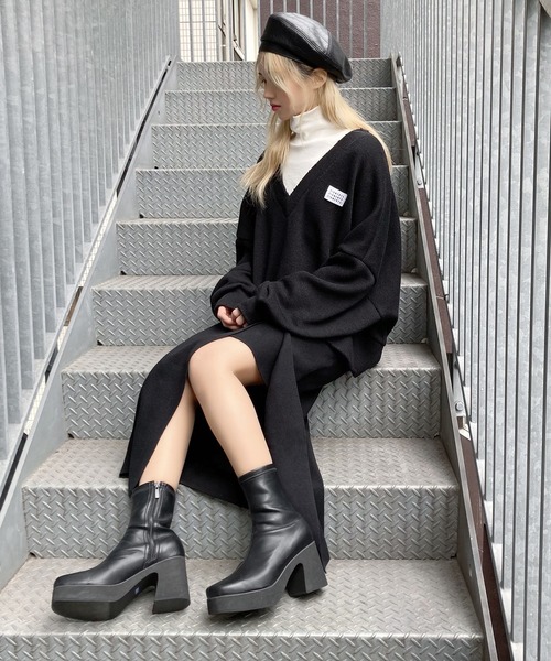 Figments（フィグメンツ）の「スリットニットスカート（スカート・レディース・ブラック/グレー・FREE）」の7枚目の写真