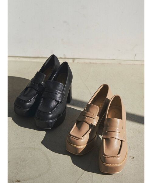 dazzlin(ダズリン)の「厚底ローファー(ローファー・レディース・ブラック/ベージュ・MEDIUM/LARGE/SMALL)」の5枚目の写真