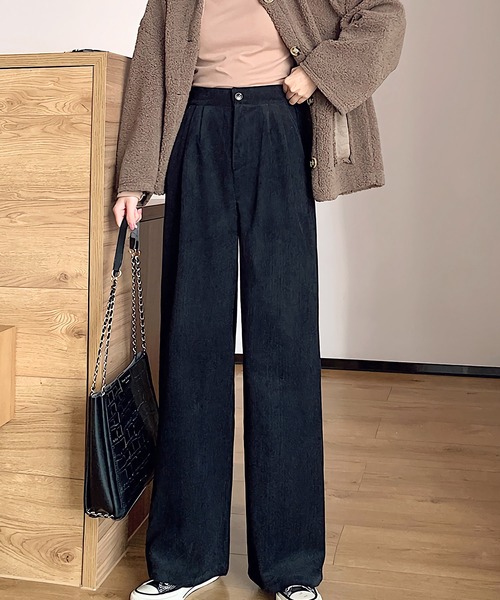 Dita Muaj.(ディータムアージュ)の「ハイウエストコーデュロイワイドパンツ(その他パンツ・レディース・ブラック/ブラウン/ライトベージュ/スモークピンク・SMALL/MEDIUM/LARGE/X-LARGE)」の2枚目の写真