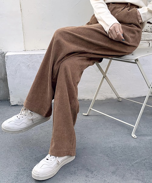 Dita Muaj.(ディータムアージュ)の「ハイウエストコーデュロイワイドパンツ(その他パンツ・レディース・ブラック/ブラウン/ライトベージュ/スモークピンク・SMALL/MEDIUM/LARGE/X-LARGE)」の11枚目の写真