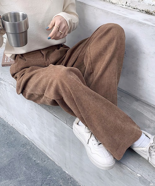 Dita Muaj.(ディータムアージュ)の「ハイウエストコーデュロイワイドパンツ(その他パンツ・レディース・ブラック/ブラウン/ライトベージュ/スモークピンク・SMALL/MEDIUM/LARGE/X-LARGE)」の14枚目の写真