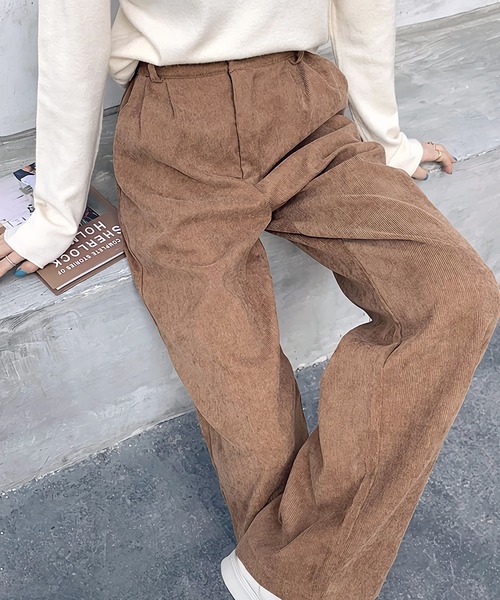 Dita Muaj.(ディータムアージュ)の「ハイウエストコーデュロイワイドパンツ(その他パンツ・レディース・ブラック/ブラウン/ライトベージュ/スモークピンク・SMALL/MEDIUM/LARGE/X-LARGE)」の5枚目の写真