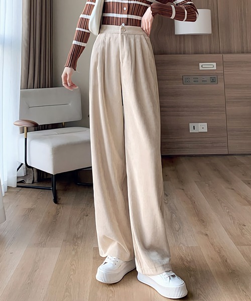 Dita Muaj.(ディータムアージュ)の「ハイウエストコーデュロイワイドパンツ(その他パンツ・レディース・ブラック/ブラウン/ライトベージュ/スモークピンク・SMALL/MEDIUM/LARGE/X-LARGE)」の9枚目の写真