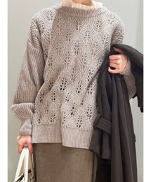 リーフ透かし編みニット