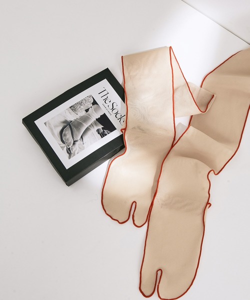 ADAM ET ROPE'(アダムエロペ)の「チュールメロータビソックス(ソックス/靴下・レディース・ベージュ/ホワイト/ブラック・FREE)」の3枚目の写真