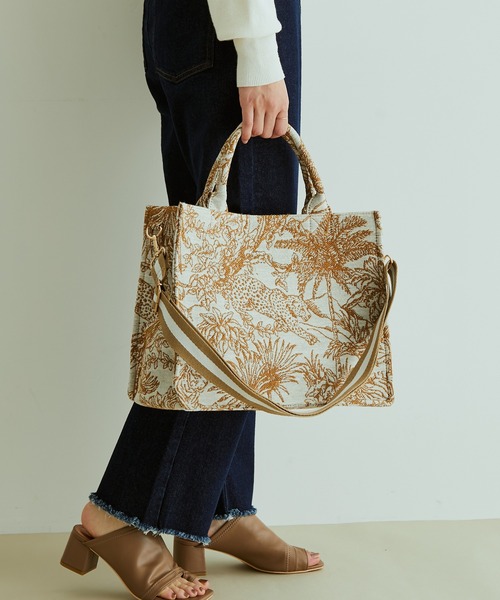 VIS(ビス)の「【新色追加】【A4対応】2WAYジャングル柄トートバッグ(トートバッグ・レディース・ブラック/ベージュ/ブルー/ダークブラウン/その他/ブラック系その他・FREE)」の12枚目の写真