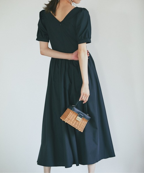 &. NOSTALGIA（アンドドットノスタルジア）の「《マシェリコラボ》パフスリーブコットンOP（ワンピース・レディース・ホワイト/ブラック・FREE）」の6枚目の写真