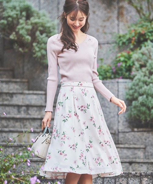 LAISSE PASSE（レッセパッセ）の「フラワー刺繍プリントスカート