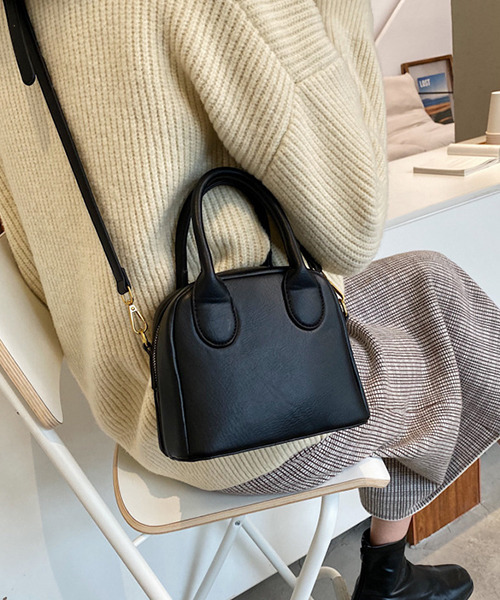 c.u.l（シーユーエル）の「【c.u.l】 2way無地シンプルミニバック cula349（ショルダーバッグ・レディース・アイボリー/ブラック/ブラウン/モカ・FREE）」の9枚目の写真