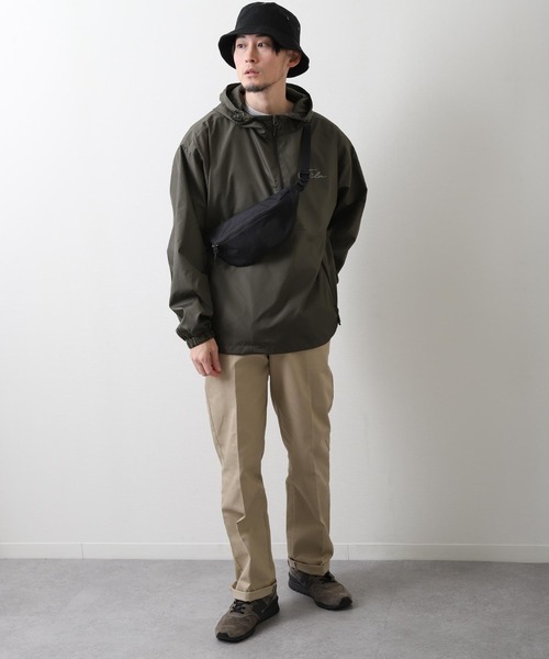 FILA（フィラ）の「【FILA】 フードアノラックナイロンジャケットパーカー（ブルゾン・メンズ・ブラック/ネイビー/チャコール/カーキ・MEDIUM/LARGE/X-LARGE）」の8枚目の写真