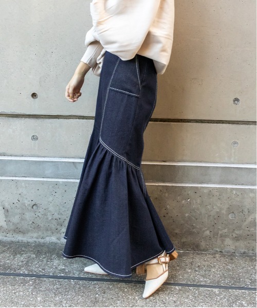 RANDA（ランダ）の「デニムマーメイドスカート（スカート・レディース・ブラック/ベージュ/インディゴブルー・1/0）」の11枚目の写真