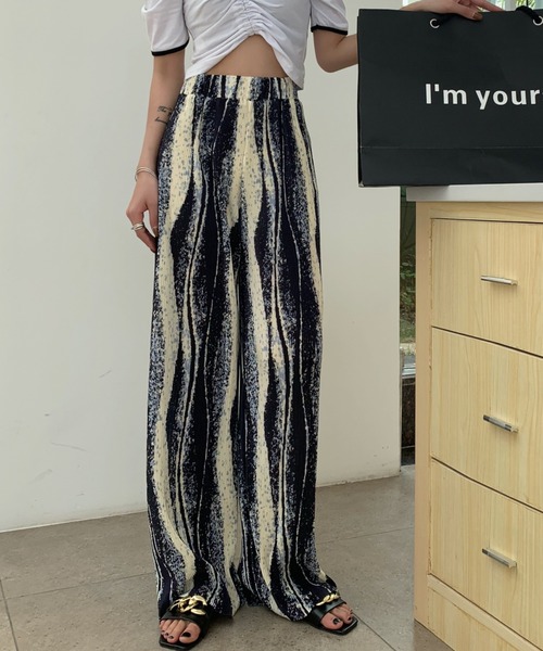 Diosfront（ディオスフロント）の「マーブル柄プリーツワイドパンツ（その他パンツ・レディース・ライトブルー/ブラック/ネイビー/グリーン・S/M）」の14枚目の写真