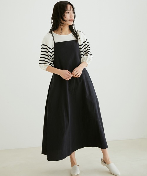 SALON adam et rope'（サロン アダム エ ロペ）の「バッククロススクエアネックキャミワンピース［MEDI Veil］【抗菌・消臭・UVケア】（ワンピース・レディース・ブラック/キャメル/ピンク・FREE）」の2枚目の写真