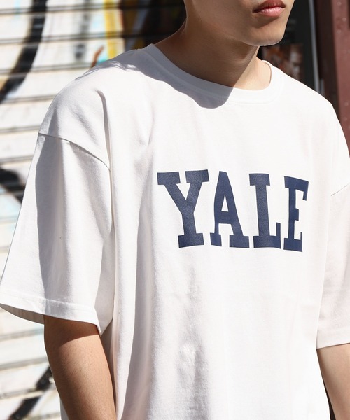 ZIP FIVE(ジップファイブ)の「【YALE】 カレッジロゴ プリント ビッグシルエット 綿100 半袖 Tシャツ(Tシャツ/カットソー・メンズ・ホワイト系/ネイビー系/アイボリー系/ネイビー/グレー系/ホワイト/チャコール/オートミール/ホワイト系1/グレー系1/アイボリー系1/ネイビー系1・X-LARGE/MEDIUM/LARGE)」の21枚目の写真