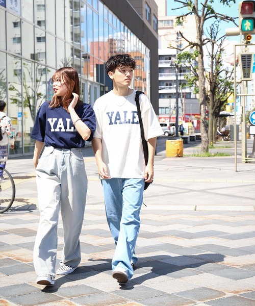 ZIP FIVE(ジップファイブ)の「【YALE】 カレッジロゴ プリント ビッグシルエット 綿100 半袖 Tシャツ(Tシャツ/カットソー・メンズ・ホワイト系/ネイビー系/アイボリー系/ネイビー/グレー系/ホワイト/チャコール/オートミール/ホワイト系1/グレー系1/アイボリー系1/ネイビー系1・X-LARGE/MEDIUM/LARGE)」の18枚目の写真