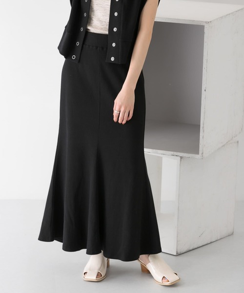 KBF(ケイビーエフ)の「リブカットソーマーメイドスカート(スカート・レディース・ブルー/ブラウン/ブラック・ONE)」の17枚目の写真