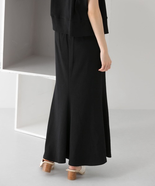 KBF(ケイビーエフ)の「リブカットソーマーメイドスカート(スカート・レディース・ブルー/ブラウン/ブラック・ONE)」の20枚目の写真