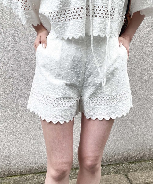 archives(アルシーヴ)の「【setup対応】カットワークショートパンツ(その他パンツ・レディース・ブラック/オフホワイト・MEDIUM)」の7枚目の写真